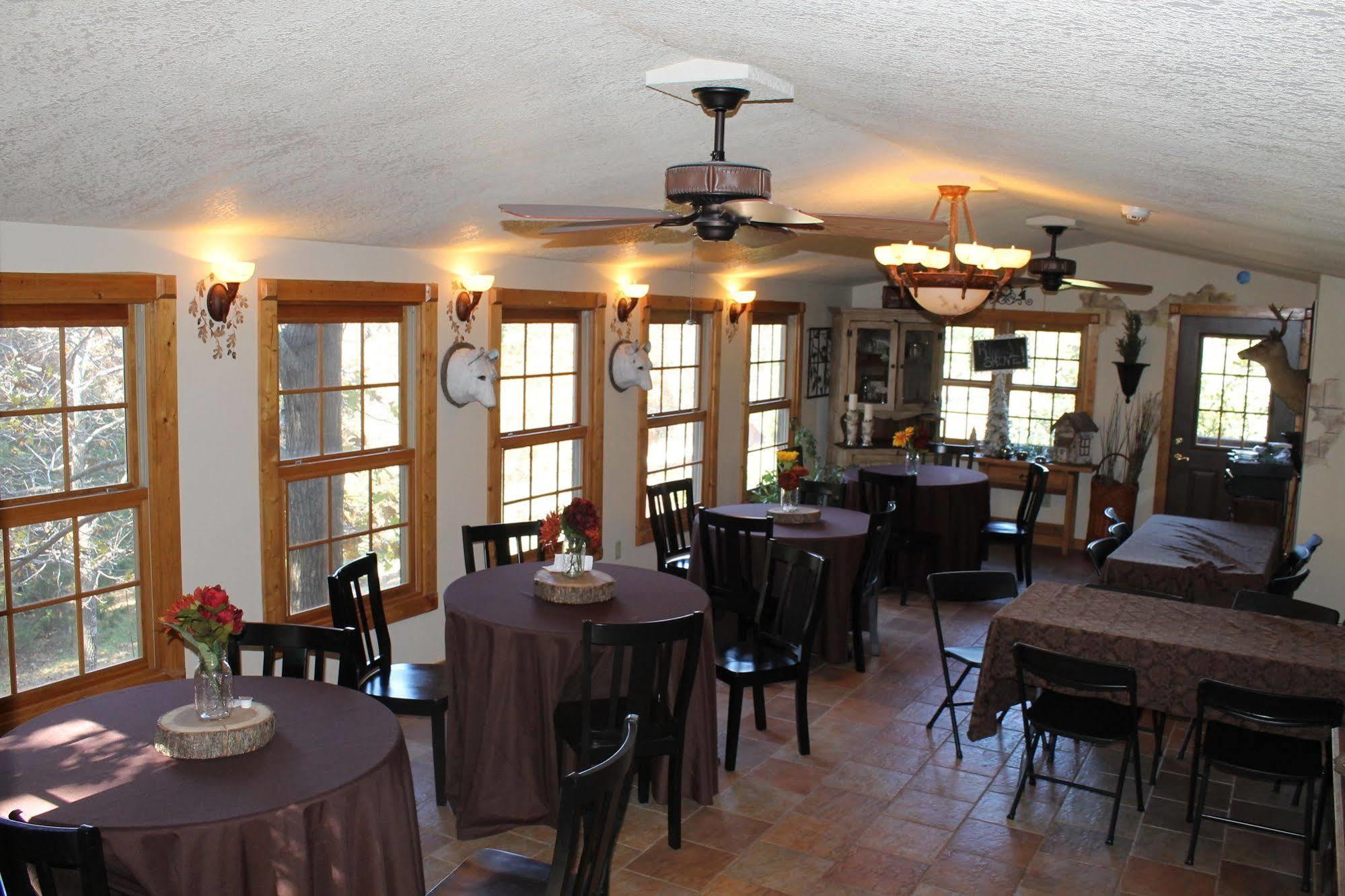 Bear Creek Lodge Cabin Resort Reeds Spring エクステリア 写真